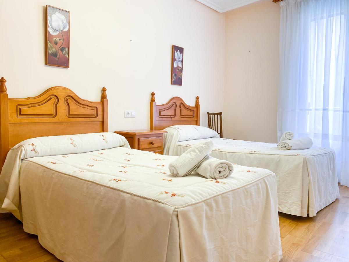 ברלנגה דה דוארו Vivienda Turistica Los Leones מראה חיצוני תמונה
